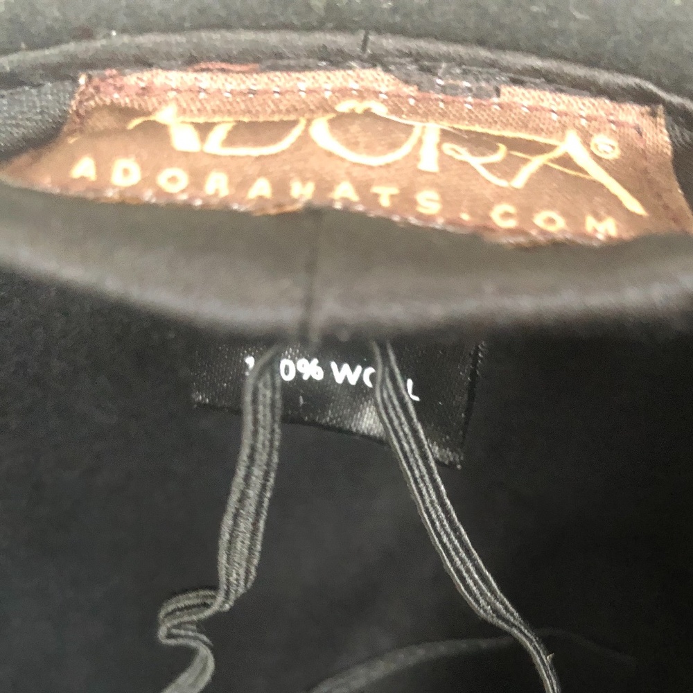 Hat - Picture 4 of 4